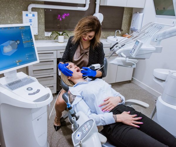 Sime makeover dentist Applecross
